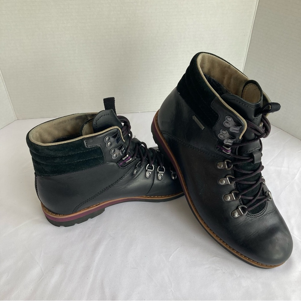 Clarks Gore Tex Black Leather Boots Mens Size 10 M Leather Hiking Trekking